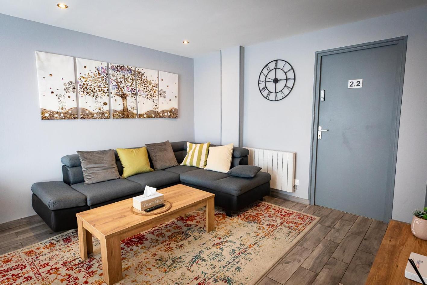 Aparthotel Hera Paris Orly Aeroport *